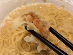 虾籽珍珠云吞面-翠华餐厅