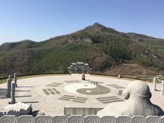 -九鼎铁刹山风景区