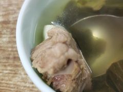 -煲煲香快餐(南京路店)