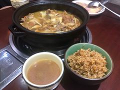-菌之家·专业纯野生菌火锅·特色炒菌
