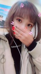 -进巍美甲美睫店