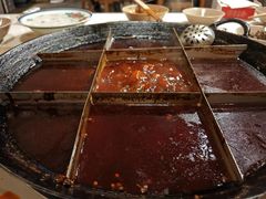 -岗上渣渣老火锅(两路口店)