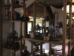 各式各样的茶具-一慈茶馆(雨田馆)