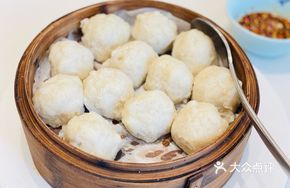 Ruijin Pine Meat Balls