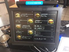 -龙治汉堡(中华城店)