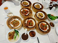 -万龙洲海鲜(大兴绿地缤纷城店)