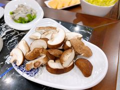 -楼外楼大刀肉传统火锅居(繁荣路店)