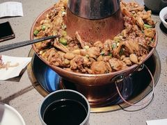 -老佛爷铜炉蛙锅(东门老街店)