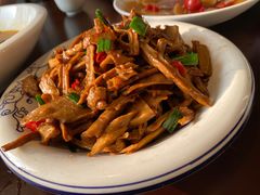 笋干烧肉-凤竹园(修水店)