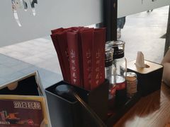 -何记花甲(海岸城旗舰店)