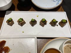 白卤水鹅肝配卡露伽鱼籽-小大董·烤鸭(五棵松店)