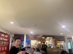 -毛辣果·贵州红酸汤牛肉火锅(西单店)