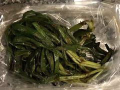 -滨海尚泰美食广场