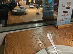 -蜜桃餐厅·伴山(湖滨商业街店)