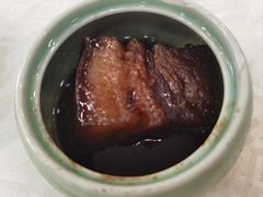 -楼外楼·停车场