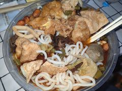 -龙香记桂林米粉(东扬威街11号楼店)