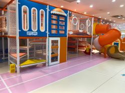 -爱婴室(上海浦建路店)