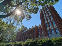 -华东政法大学(松江校区)