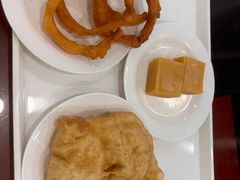 -聚德华天护国寺小吃(甜水园店)