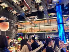 大堂-西塔老太太泥炉烤肉(温州首店万象城黑金店)