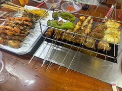 -雷哥烧烤(丰储街店)