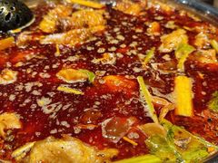 -肖肖酸萝卜鱼火锅(总店)
