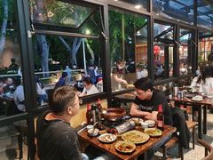 大堂-凤兴鸡煲(宝安海雅店)