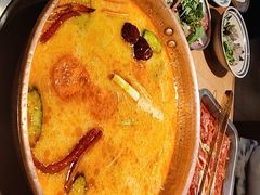 -洱火云南酸菜牛肉火锅(石景山当代商城店)