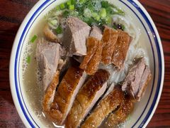 -香辉食馆(新兴路店)