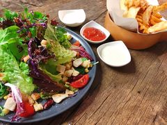 -HIGH FIVE哈福手工汉堡(桂林路店)