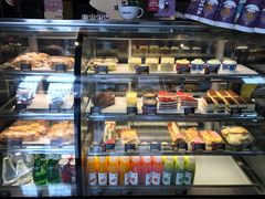 面包甜点陈列柜-COSTA COFFEE(上海虹口公园店)