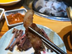 -唯成•韩国炭火烤肉 유성고기