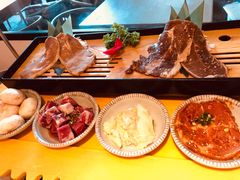 -犟牛家·榴莲烤肉(五棵松店)