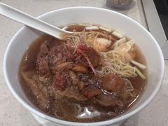 牛筋腩拼海虾云吞面-池记(尖沙咀店)