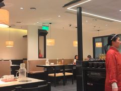 -一叶一世界•素食餐厅(环球中心店)