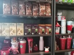 零售区-星巴克(深圳宝安泰华店)