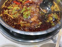 -肖肖酸萝卜鱼火锅(总店)