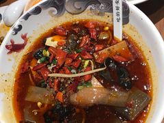 -渝是乎酸菜鱼(龙旗购物中心店)