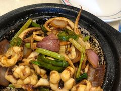 -潮庭港式茶餐厅·熊仔奶茶(同济广场店)