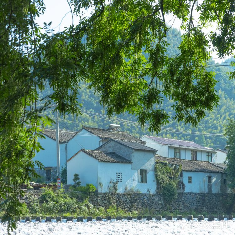 宁波旅游|夏日避暑,玩水秘境的中村太可了
