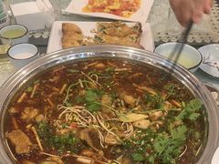 -三毛鱼庄(威连路店)