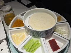 -羲和雅苑•北京烤鸭(国贸商城店)