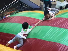 -蒙特利亲子乐园