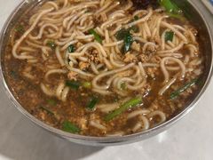 -正宗杨记普洱酸醋米线(总店)