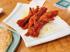 虎皮鸡爪-老苏州大客堂·苏帮菜·松鼠桂鱼·苏州传统小吃(观前街人民商场店)