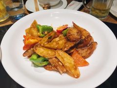 地三鲜-上关雪東北菜(中房金谊店)