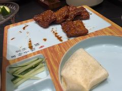 -海鸿荟·沿江菜(中山北路店)