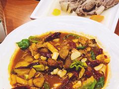 新疆大盘鸡-新疆巴州金丝特餐厅(大钟寺店)