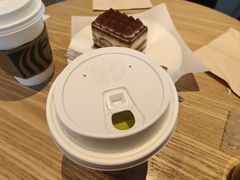 -星巴克臻选(威海威高广场店)