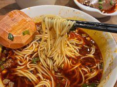 -麻婆婆白家肥肠粉(海岸城店)